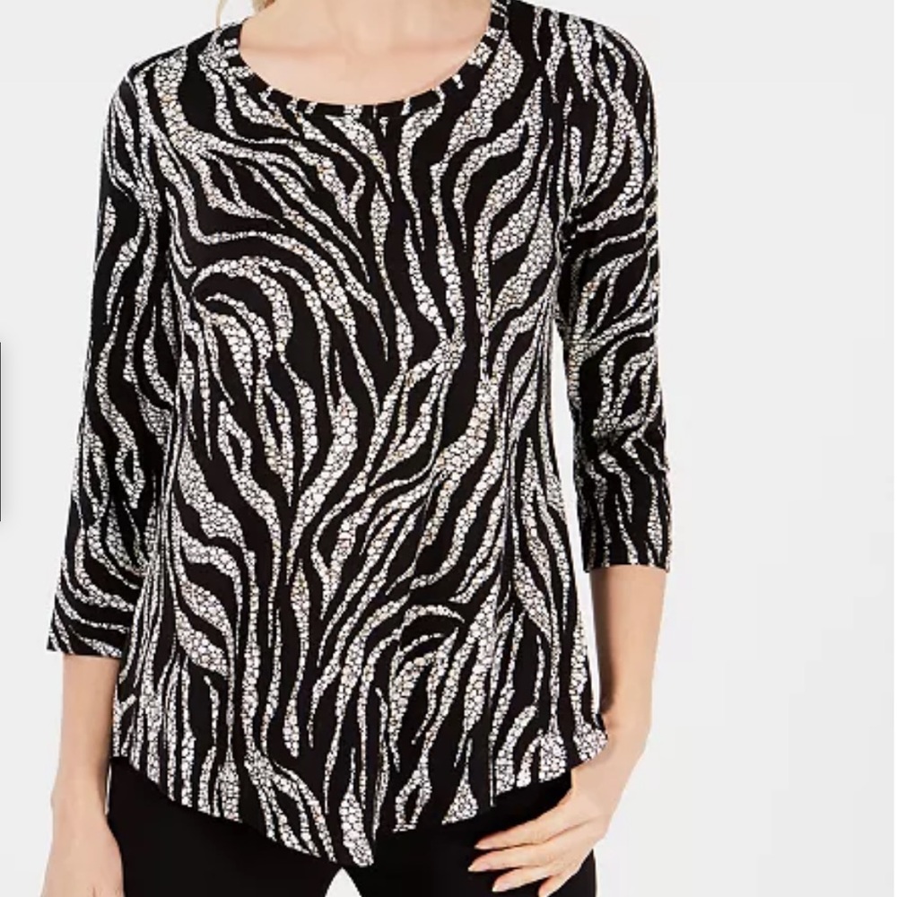 JM Collection Macys Zebra Printed 3/4 Sleeve Petite Scoop Neck Top